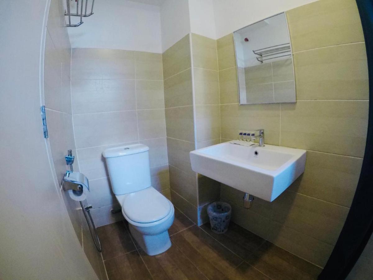 Golden Leaf Boutique Hotel Nusa Idaman Formerly Known As Ariana Hotel Johor Bahru Eksteriør bilde