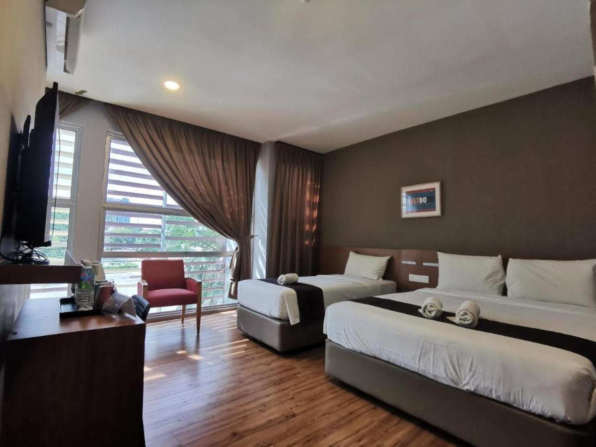 Golden Leaf Boutique Hotel Nusa Idaman Formerly Known As Ariana Hotel Johor Bahru Eksteriør bilde