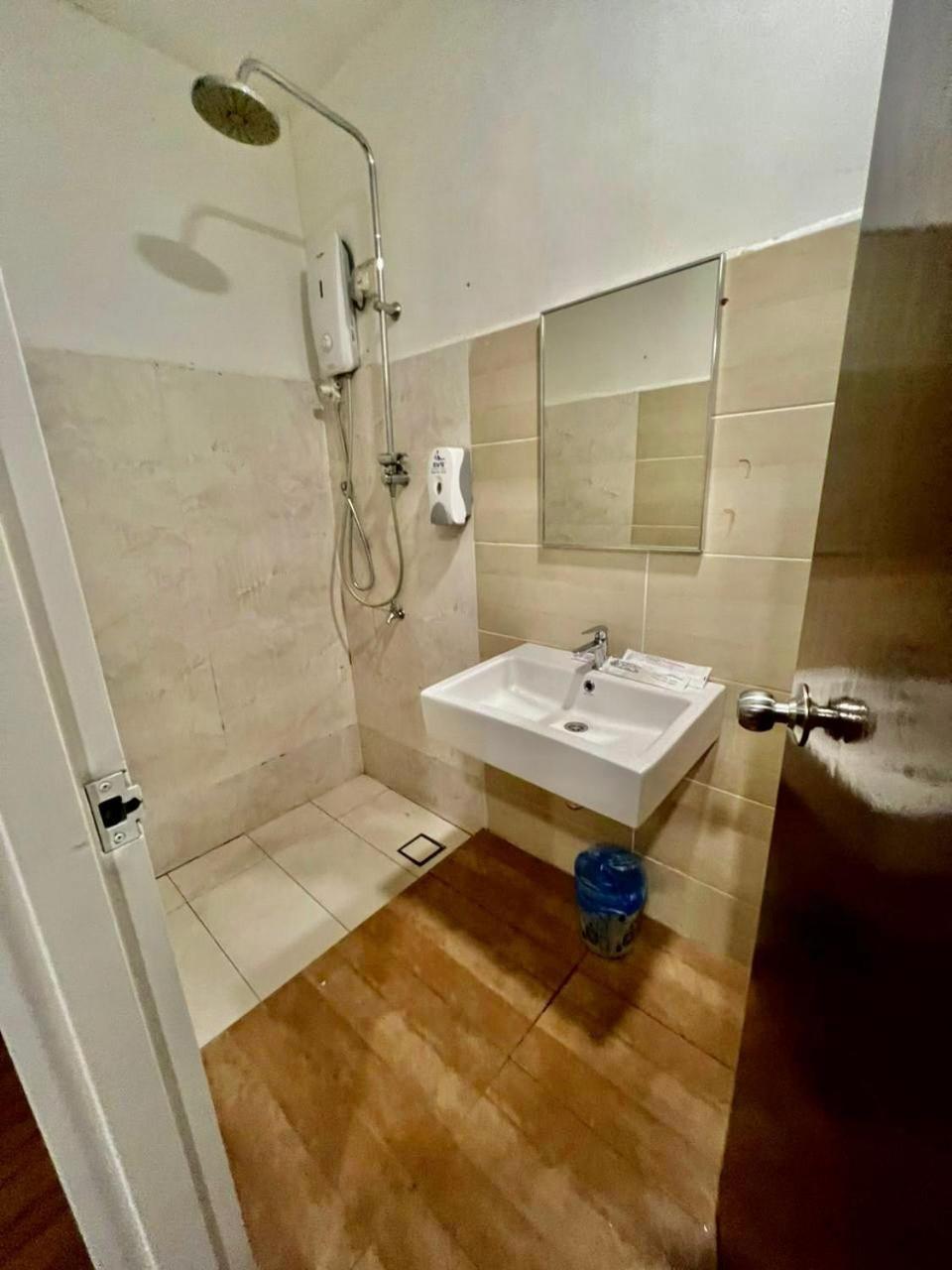 Golden Leaf Boutique Hotel Nusa Idaman Formerly Known As Ariana Hotel Johor Bahru Eksteriør bilde