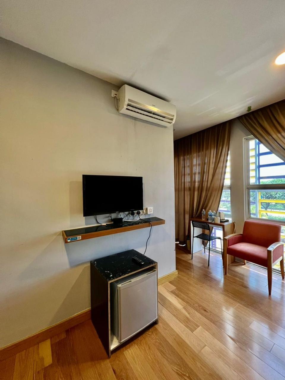 Golden Leaf Boutique Hotel Nusa Idaman Formerly Known As Ariana Hotel Johor Bahru Eksteriør bilde