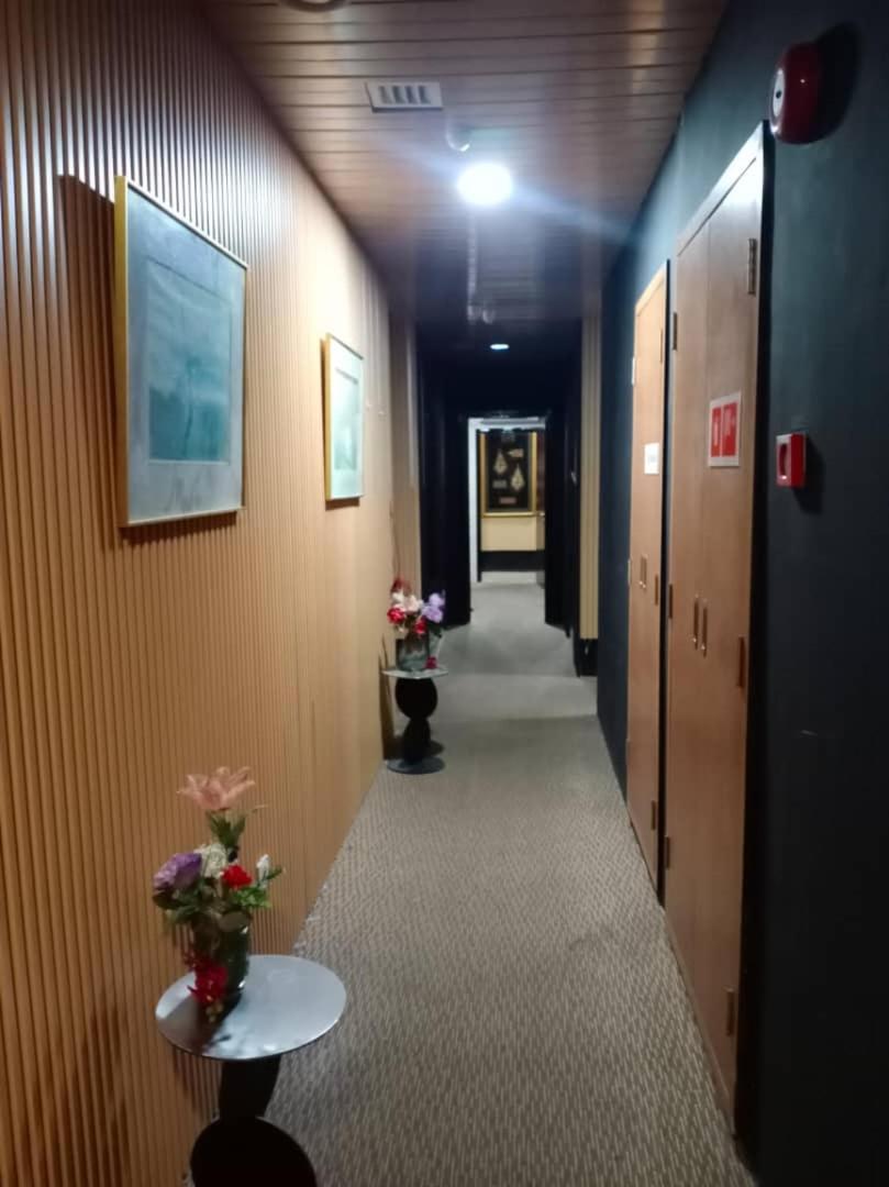 Golden Leaf Boutique Hotel Nusa Idaman Formerly Known As Ariana Hotel Johor Bahru Eksteriør bilde